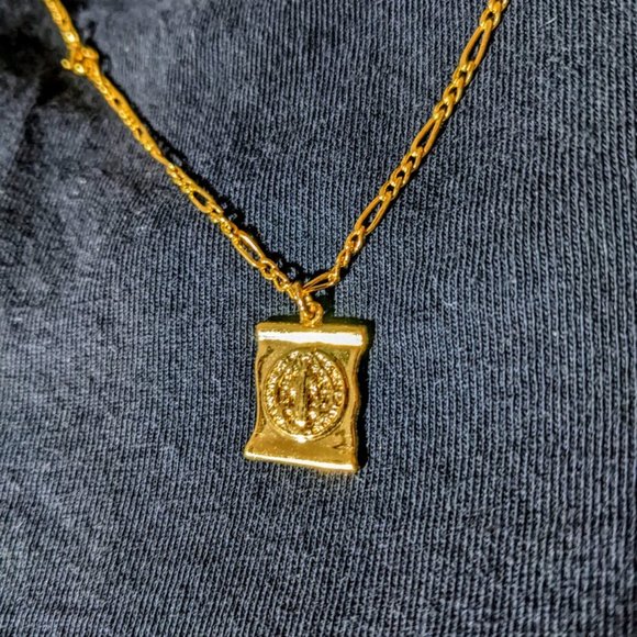 NEW 18K - 22in Gold Plated San Judas Tadeo Necklace - Picture 3 of 4